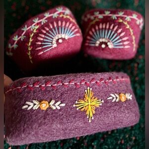 ‼️RARE‼️🎸SUNDANCE🎸🔥NWT🔥FELT EMBROIDERED ORGANIZERS set of 3